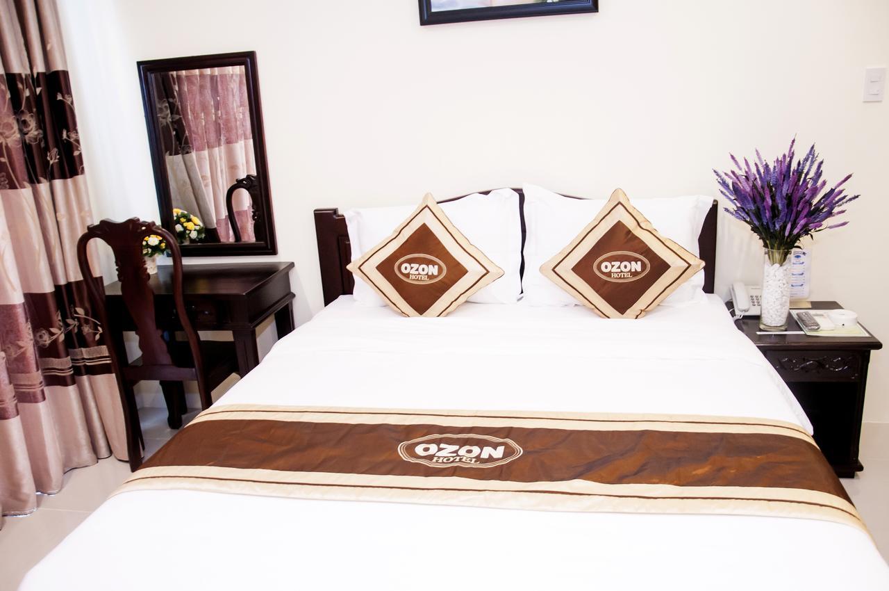 Ozon Hotel Nam Can Bagian luar foto